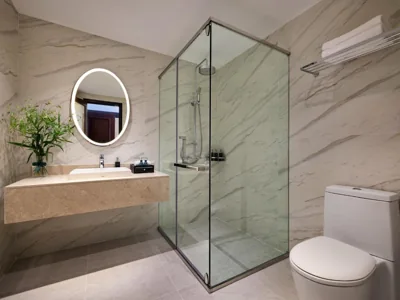 Camera Matrimoniale Deluxe con balcone — Elegant Suites Westlake
